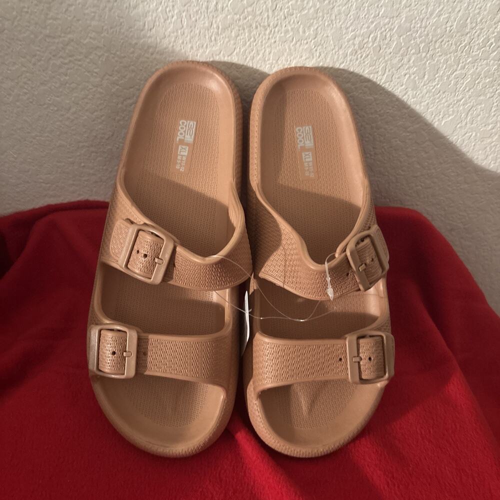 32 DEGREES Women's Cloud Slide | Slip-On | Waterproof Mens 9-10 Womens 11-12 XL